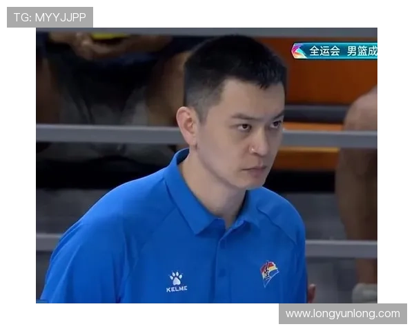 辽宁男篮迎战新疆面临双杀危机后卫短板显露杨鸣难以应对挑战